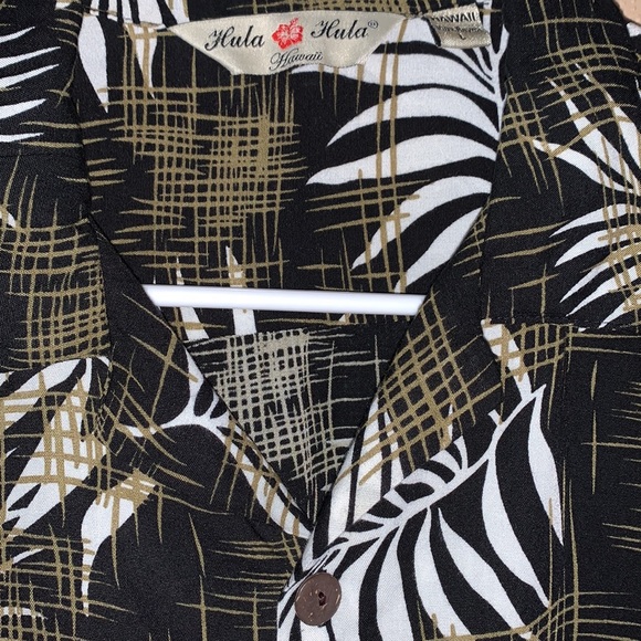 Hula Hula Shirt - Picture 2 of 3